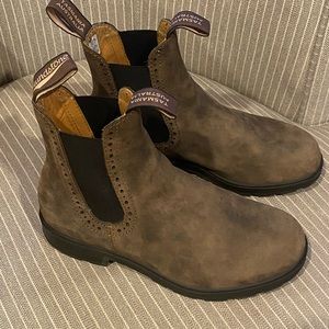 Blundstone 1351
WOMEN'S ORIGINALS
HIGH TOP BOOTS - RUSTIC BROWN